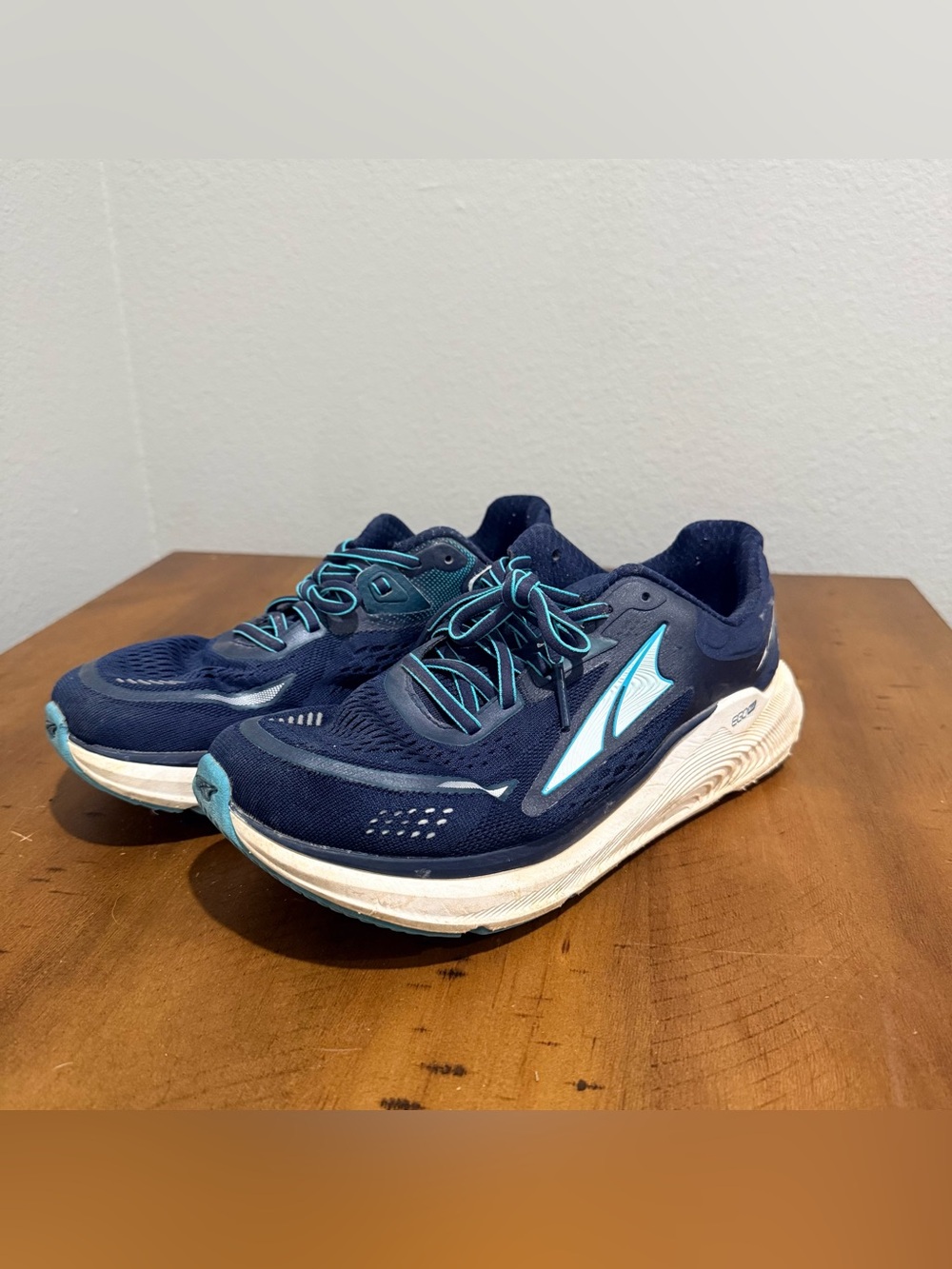 Altra Paradigm
